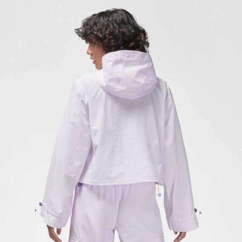 NWT Jordan Women's Sport Lightweight Jacket - Picture 12 of 13